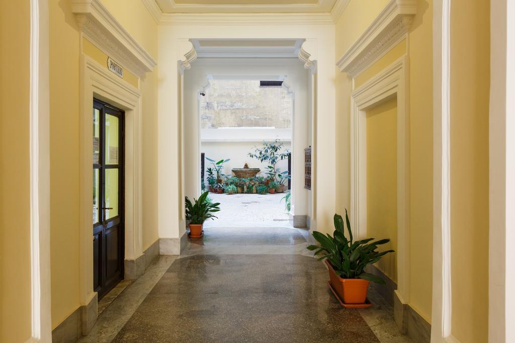 Modern Comfort, Poetic Charm Roma Exterior foto